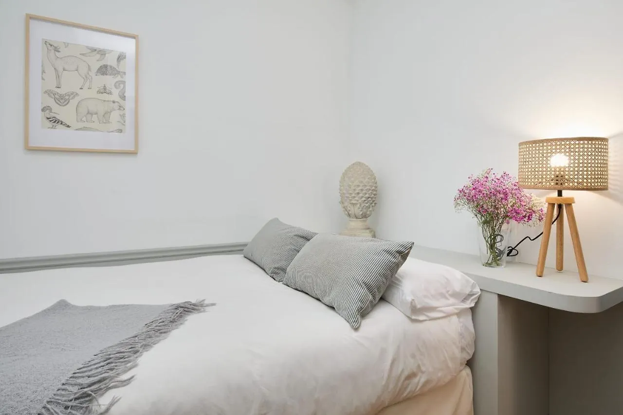 アパート バルセロナCasa Cosi - Sant Gervasi 2アパートメント