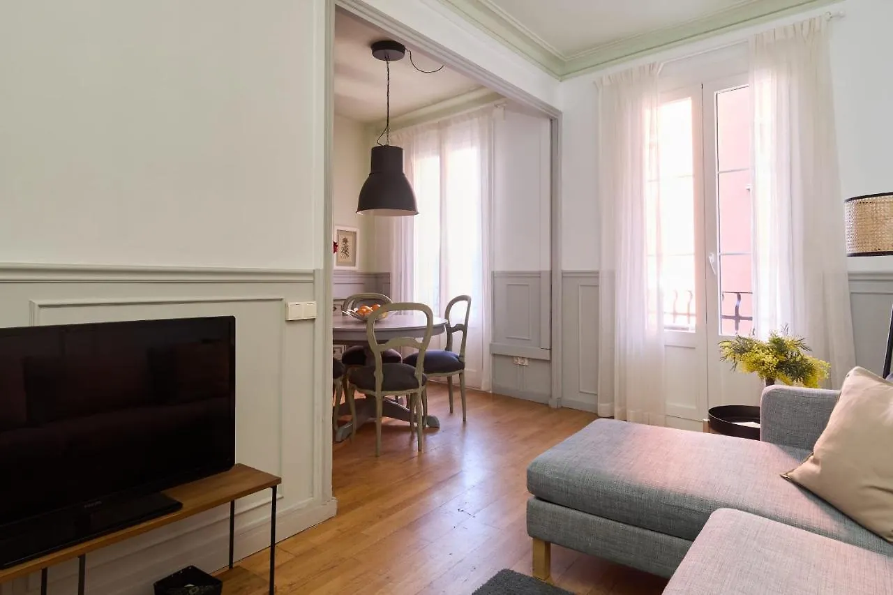 バルセロナCasa Cosi - Sant Gervasi 2アパートメント アパート